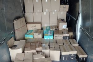 CULMINADA CON EXITO LA I EDICIÓN DEL CALENDARIO BENÉFICO POPULAR DE COLMENAR VIEJO CON LA ENTREGA DE LA DONACIÓN DE PRODCUTOS DE HIGIENE.