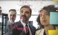 Reflexionando sobre el divorcio de la idoneidad y la política