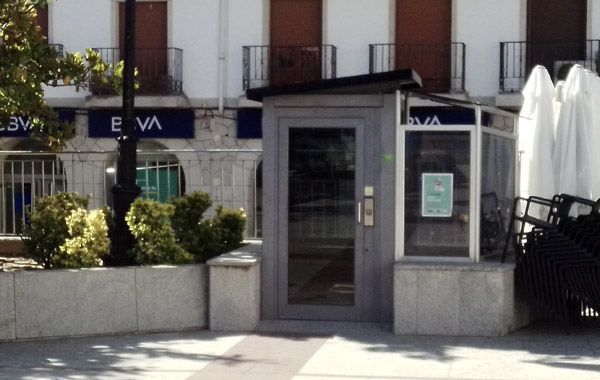 FUERA DE SERVICIO TODOS LOS ASCENSORES DE LOS EDIFICIOS MUNICIPALES DE COLMENAR VIEJO